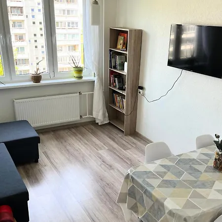 Cosy & Spacious Flat In Riga Exterior photo